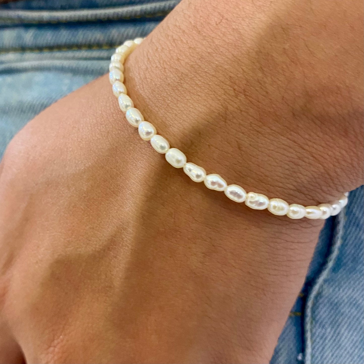 Tiny Pearl Bracelet
